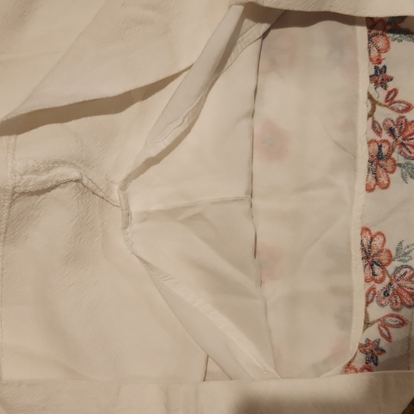 Umgee SZ M Embroidered Floral Skirt - Picture 6 of 8